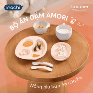 Bộ đồ ăn dặm trẻ em Inochi giúp bé tự ăn và khuyến khích sự phát triển của bé